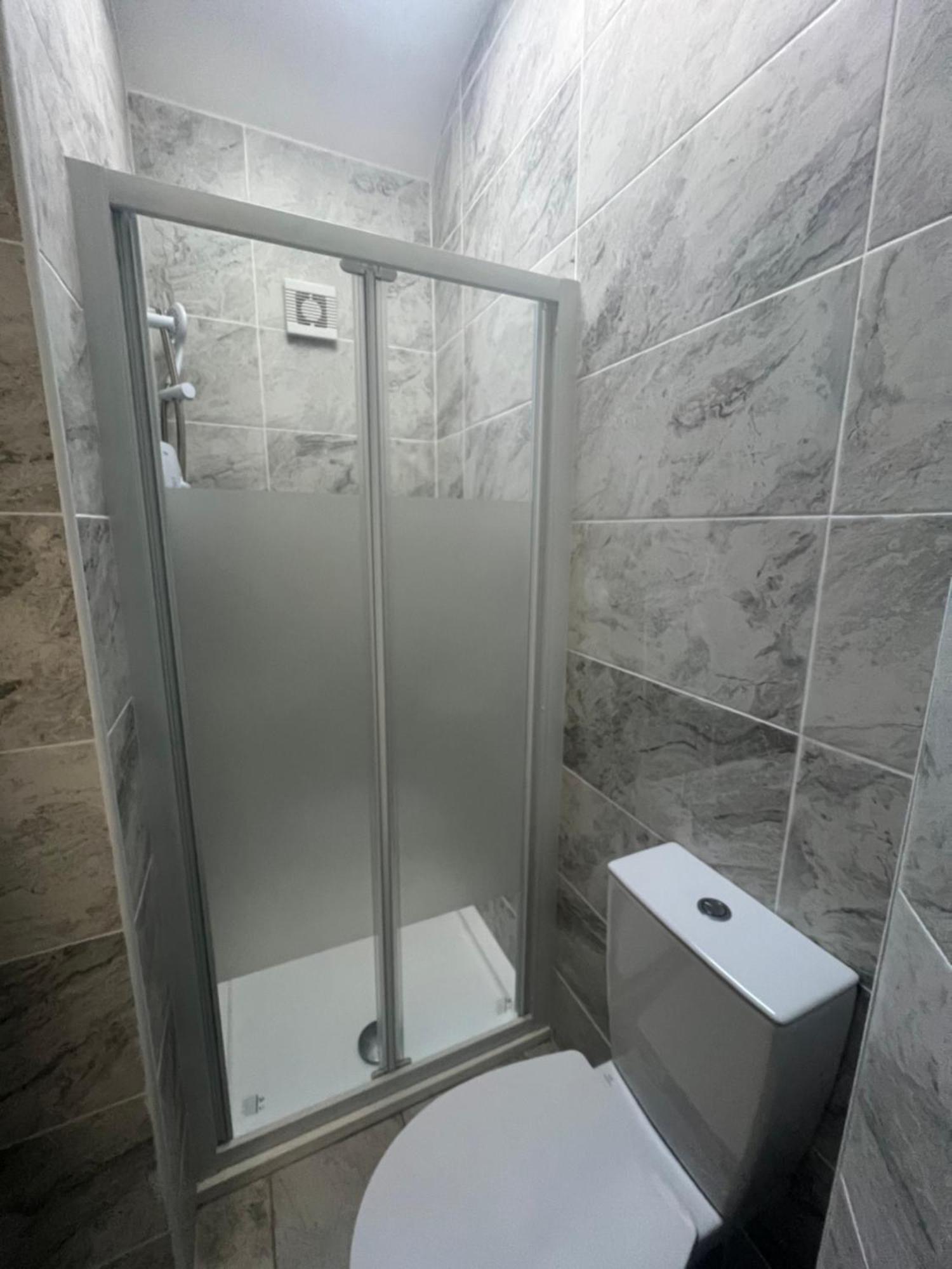 Avonbeg Cottages 2 Bed 1 Bath Accommodate 3 Guests Ратдръм Екстериор снимка